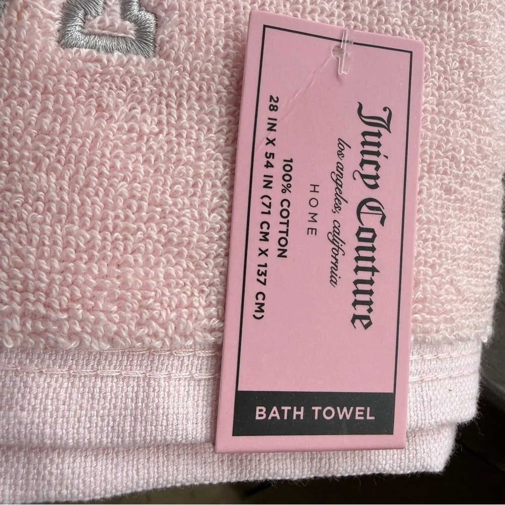 NWT Juicy Couture Pink Towel Set Bath Towel + 2 Hand Towels Spa Bathroom